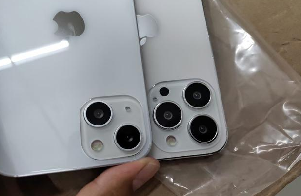 自贡苹果手机维修分享iPhone 13‌机模长什么样 