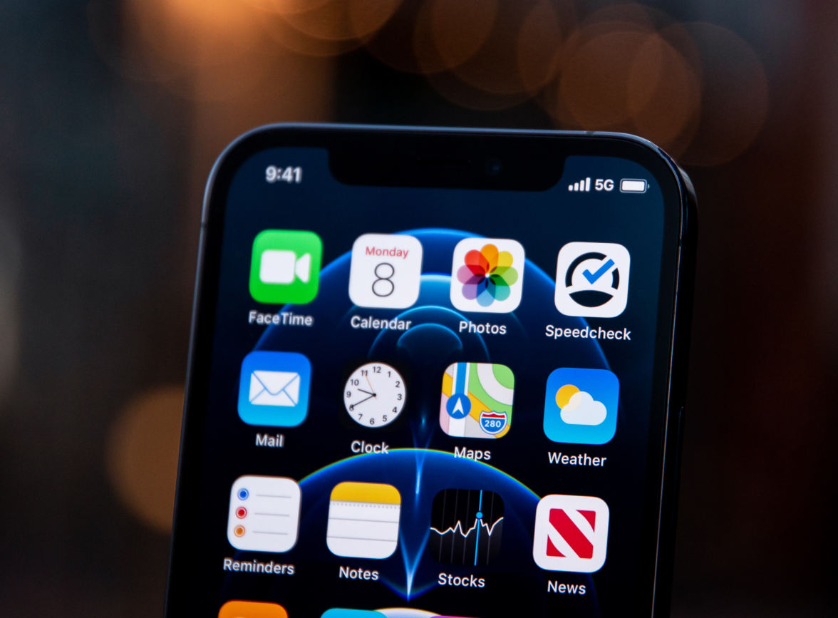 自贡苹果手机维修分享为什么 iPhone 12 在冬季会自动关机 